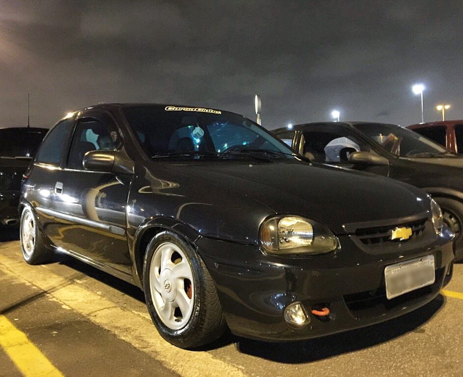 648