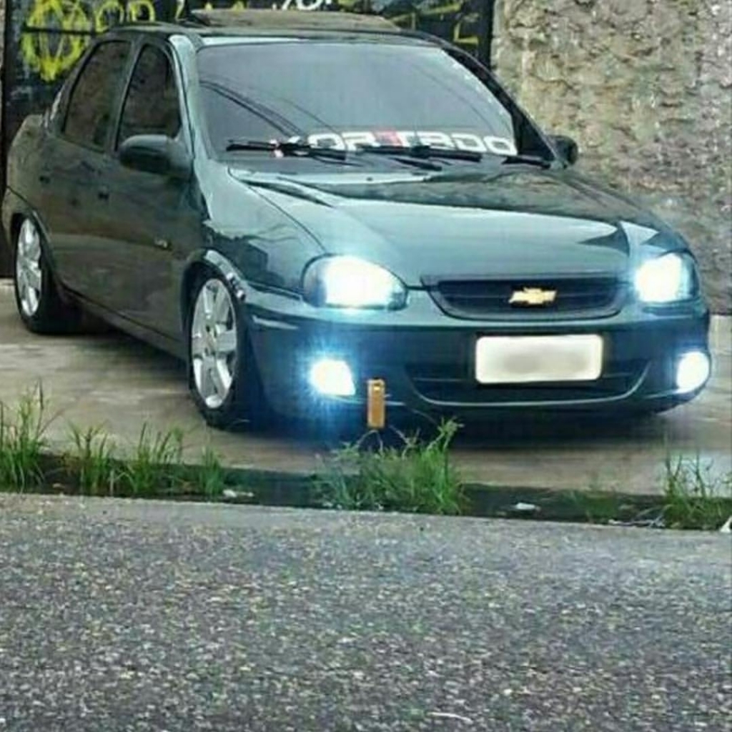 813